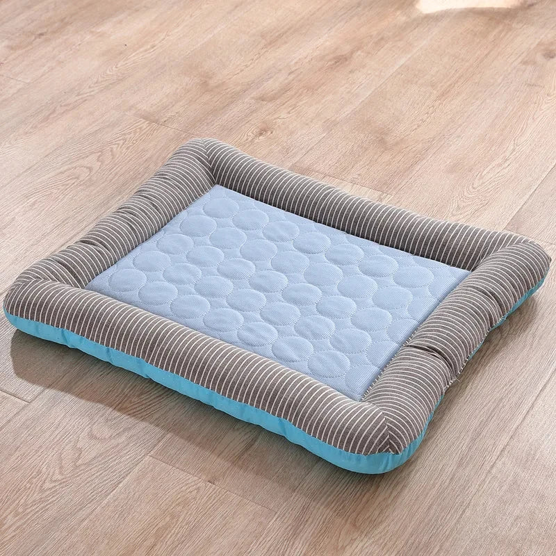 Cooling Pet Mat – Breathable Ice Silk Summer Bed for Dogs, Cats, Puppies and Kittens