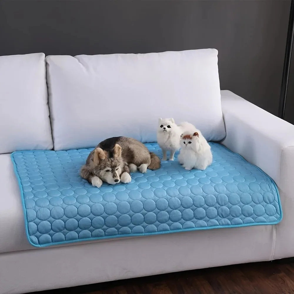 Dog Cooling Mat – Extra Large Summer Cooling Bed for Dogs and Cats Sofa Blanket